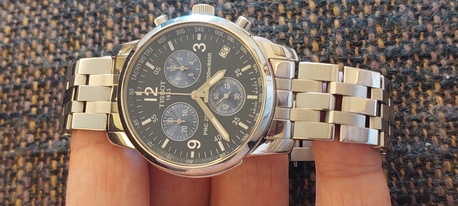 Riyadh, Watches, SAR 1370,  Tissot Chronograph Watch Big Dial 42mm For Men Original Swiss Made 1370 Riyals