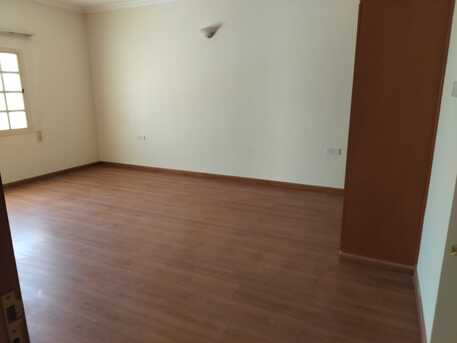 Busaiteen, Villas, BHD 650,  Semi Furnished 4 Bhk Private Villa Exclusive In Busaiteen Near Kano Cemetery