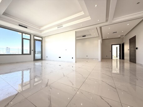 Kuwait City, Apartments/Houses, KWD 1250/month,  4 BR,  Salwa &ndash; Sea View Specious, Four Bedroom Floor W/balcony