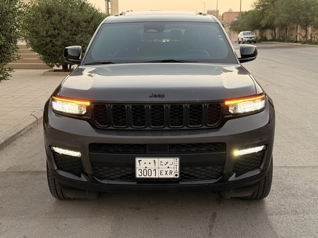 Riyadh, Vehicles, Cars & Trucks , SAR 136000,  Jeep Grand Cherokee L,  2023,  Automatic,  77000 KM,  Zero Paint Grand Cherokee 7 Seats