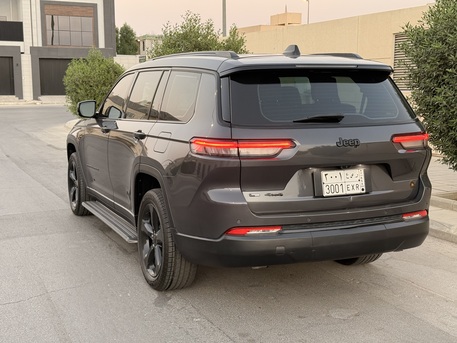 Riyadh, Vehicles, Cars & Trucks , SAR 136000,  Jeep Grand Cherokee L,  2023,  Automatic,  77000 KM,  Zero Paint Grand Cherokee 7 Seats