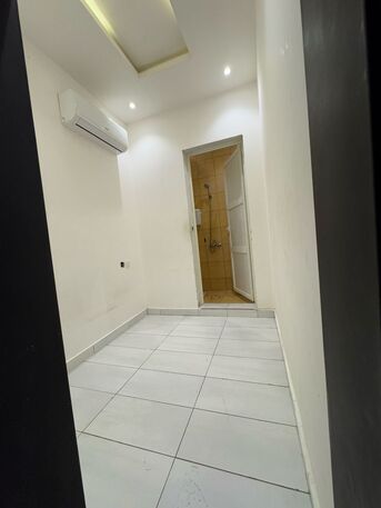 Olaya, Staff Accommodation, SAR 1000,  50 Sq. Feet,  Driver Room For Rent