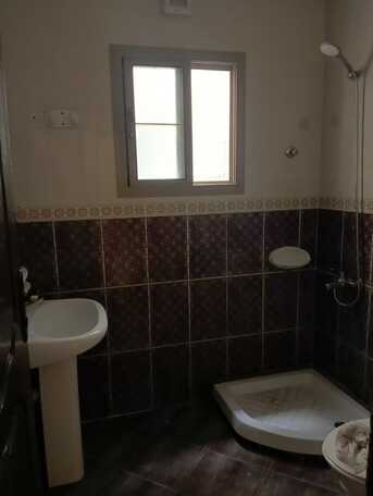 Busaiteen, Apartments, Flats, Houses & Villas, BHD 220/month,  3 BR,  Flat For Rent In Busaiteen Without EWA