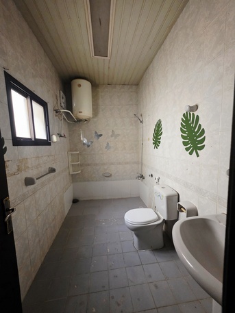 Muharraq, Apartments/Houses, BHD 130/month,  2 BR,  -Neet & Clean UN Furnished 2 Bedrooms Family Flat Without Ewa @130/BD In Muharraq