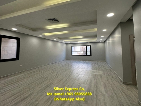 Mubarak Al-Kabeer, Apartments/Houses, KWD 750/month,  4 BR,  100 Sq. Meter,  4 Master Bedroom Villa Floor With Balcony For Rent In Abu Fatira.