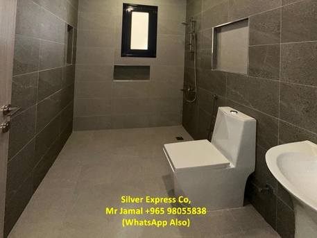 Mubarak Al-Kabeer, Apartments/Houses, KWD 750/month,  4 BR,  100 Sq. Meter,  4 Master Bedroom Villa Floor With Balcony For Rent In Abu Fatira.