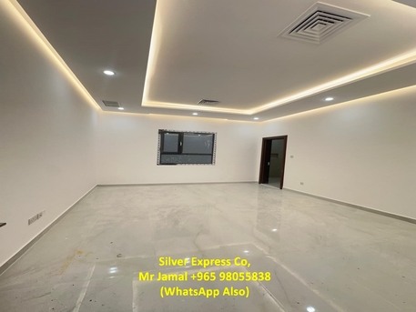 Mubarak Al-Kabeer, Apartments/Houses, KWD 680/month,  5 BR,  100 Sq. Meter,  5 Bedroom Villa Apartment For Rent In Fahaheel.