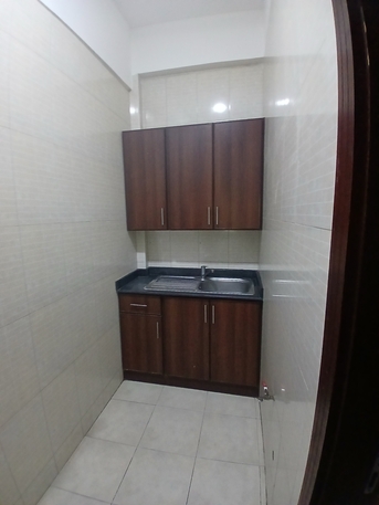 Zinj, Apartments/Houses, B 280/year,  2 BR,  EXCELENT |2BHK|SEMI FURNISHED FLAT WITH EWA NEAR 212 SUPER MARKET HALF OPEN KITCHEN TABLE