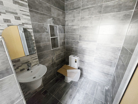 Jidhafs, Apartments/Houses, BHD 270/month,  2 BR,  100 Sq. Meter,  2BHK Apartment For Family With EWA Near Seef Area