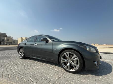 Manama, Vehicles, Cars & Trucks , BHD 4500,  Infiniti M56S,  2013,  Automatic,  100000 KM,  Infinity For Sale