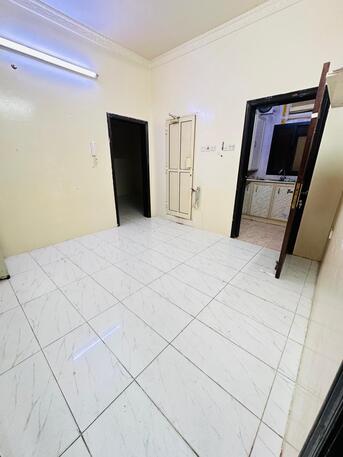 Hoora, Apartments/Houses, BHD 160/month,  1 BR,  Flat For Rent In Hoora With EWA , Unlimited Near  Zainal Market