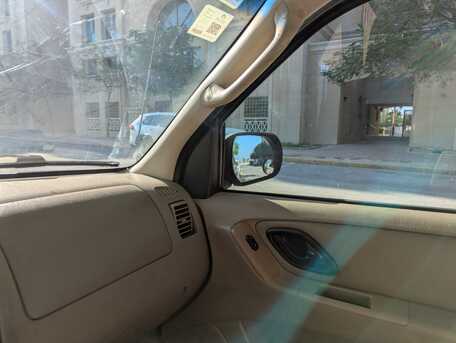 Jubail, Vehicles, Cars & Trucks , SAR 15500,  Ford Escape,  2005,  Automatic,  184600 KM,   4X4 Black Excellent 5 Seaters Family Suv