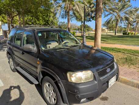 Jubail, Vehicles, Cars & Trucks , SAR 15500,  Ford Escape,  2005,  Automatic,  184600 KM,   4X4 Black Excellent 5 Seaters Family Suv