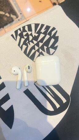 Riyadh, Mobile Phones, SAR 180,  Apple Air Pods
