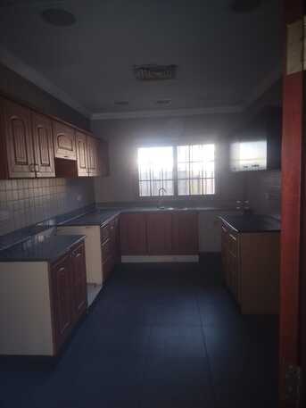 Salmaniya, Villas, BHD 600,  Unfurnished Compound Villa 3 Bhk Exclusive In Salamaniya Near  Pepsi Company