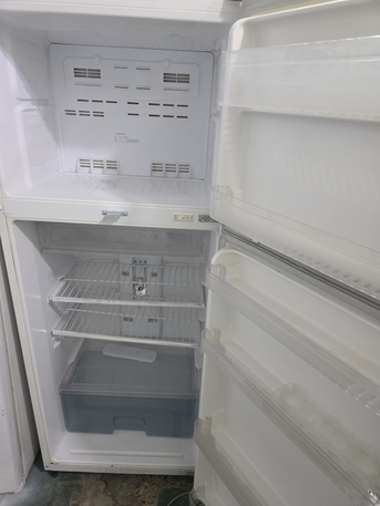 Al Naseem, Air Conditioners, SAR 480,  Same As New Condition Refrigerator Available For Sale