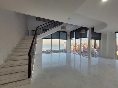 Kuwait City, Apartments/Houses, KWD 2500/month,  4 BR,  300 Sq. Meter,  Luxury 4 Bedroom Penthouse With Big Balcony In Bneid Al Ghr For Rent