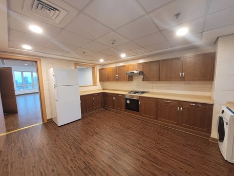 Kuwait City, Apartments/Houses, KWD 950/month,  3 BR,  180 Sq. Meter,  3 Bedroom Apartment For Rent In Bneid Al-Qar At 950KD