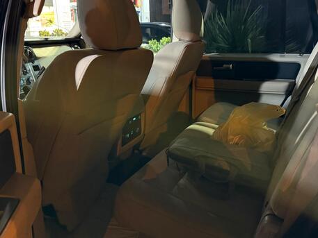 Riyadh, Vehicles, Cars & Trucks , SAR 36000,  Ford Expedition,  2016,  Automatic,  243098 KM,  Good Condition Keep With Care Just Buy And Drive