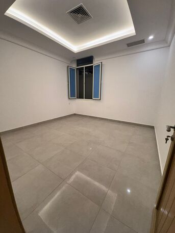 Kuwait City, Apartments/Houses, KWD 400/month,  3 BR,  Apartment For Rent In Salwa 3 Bedrooms