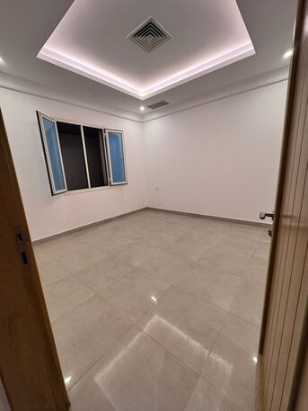Kuwait City, Apartments/Houses, KWD 400/month,  3 BR,  Apartment For Rent In Salwa 3 Bedrooms