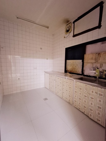 Hoora, Apartments/Houses, BHD 160/month,  1 BR,  Very Neet And Clean UN Furnished 1 BHK Family Flat With Ewa @160/BD In Hoora