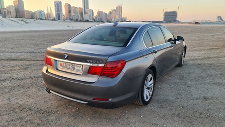 Juffair, Vehicles, Cars & Trucks , BHD 1950,  Bmw 730,  2010,  Automatic,  122000 KM,  Li  Full Option Less Mileage Perfect Condition