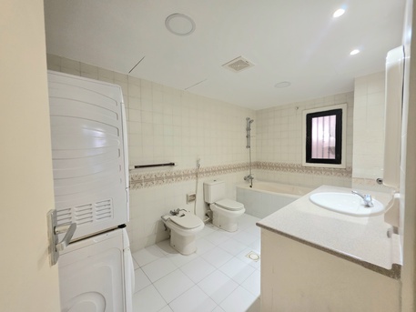 Hoora, Apartments/Houses, BHD 400/month,  Furnished,  2 BR,  Spacious 2 Bedroom Fully Furnished Apartment For Rent.