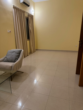 Juffair, Apartments/Houses, BHD 400/month,  Furnished,  3 BR,  Semi Furnished And Fully Furnished 3 And 2 Bhk Villa