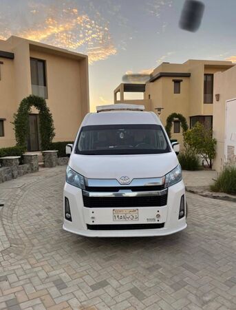 Cairo, Automotive, إيجار ميكروباص تويوتا هايس (Hiace) 14 راكب