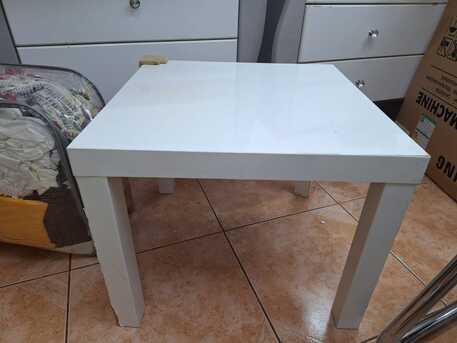 Riyadh, Furniture, SAR 20,  White Square Wooden Table &ndash; Excellent For Home Or Office Use