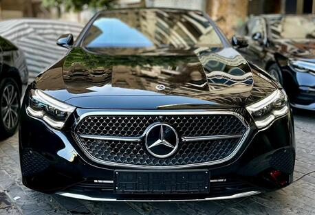 Cairo, Automotive, إيجار مرسيدس E200 موديل 2025 - حداثة وفخامة الجيل ال