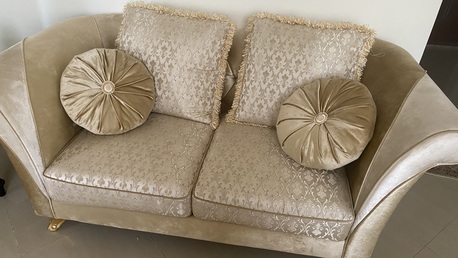 Khobar, Household Items, SAR 2500,  Sofa Set With Centre Table And Side Tables