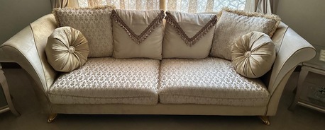 Khobar, Household Items, SAR 2500,  Sofa Set With Centre Table And Side Tables
