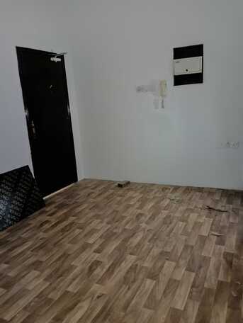 Manama, Apartments, Flats, Houses & Villas, BHD 85/month,  1 BR,  Flat For Rent In Muharraq Without EWA Nearby Casino Garden
