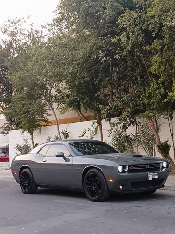 Zinj, Vehicles, Cars & Trucks , BHD 6800,  Dodge Challenger,  2018,  Automatic,  111000 KM,   R/T  FULL OPTION CAR FOR SALE