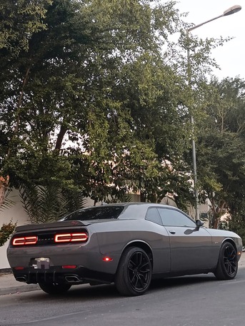 Zinj, Vehicles, Cars & Trucks , BHD 6800,  Dodge Challenger,  2018,  Automatic,  111000 KM,   R/T  FULL OPTION CAR FOR SALE