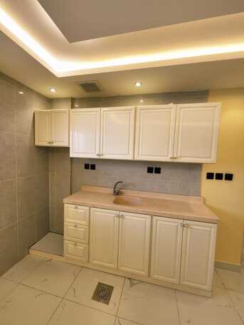 Paris, Apartments, Flats, Houses & Villas, SAR 30000/year,  1 BR,  شقه للايجار في حي الضباط بالرياض