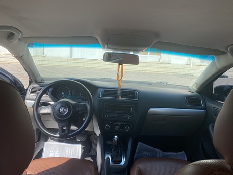 Muscat, Vehicles, Cars & Trucks , OMR 1200,  Volkswagen Jetta 2.0,  2012,  Automatic,  246000 KM,