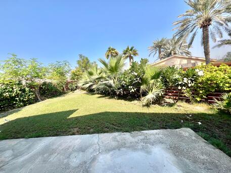 Hamala, Villas, BHD 710,  250 Sq. Meter,  Peaceful Resort Villa | With Beach Access | Near BSB & Causeway | Hamala
