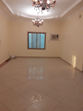 Paris, Apartments, Flats, Houses & Villas, BHD 160/month,  2 BR,  Flat In Shakhura