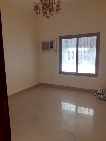 Paris, Apartments, Flats, Houses & Villas, BHD 160/month,  2 BR,  Flat In Shakhura