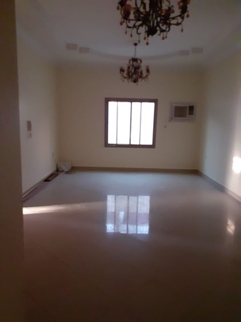 Paris, Apartments, Flats, Houses & Villas, BHD 160/month,  2 BR,  Flat In Shakhura