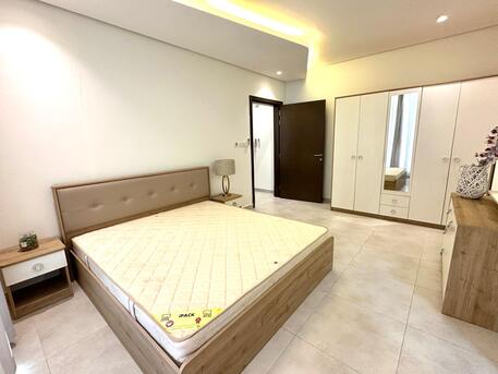 Mahooz, Apartments, Flats, Houses & Villas, BHD 350/month,  Furnished,  2 BR,  FULLY FURNISHED LUXURY  2 BEDROOM FLAT FOR RENT