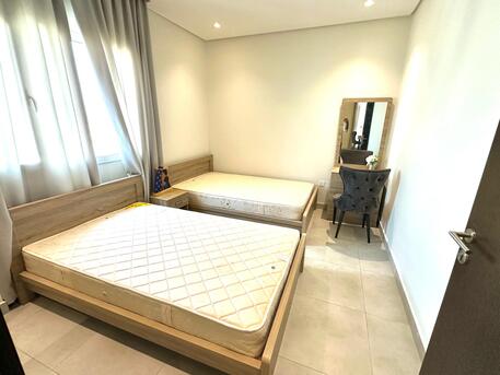 Mahooz, Apartments, Flats, Houses & Villas, BHD 350/month,  Furnished,  2 BR,  FULLY FURNISHED LUXURY  2 BEDROOM FLAT FOR RENT