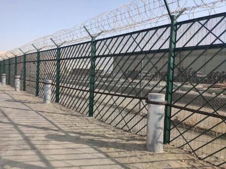 Ad Dilam, Construction, Expert Fencing Installation