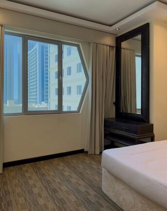 Juffair, Apartments/Houses, BHD 400/month,  Furnished,  3 BR,  SPECIAL OFFER: Spacious 3BR Apartment@400: Pool:Gym:Net: Housekeeping: TONY