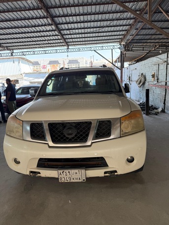 Khobar, Vehicles, Cars & Trucks , SAR 20500,  Nissan Armada,  2009,  Automatic,  394315 KM,    LE Full Option 4x2 White For Sale