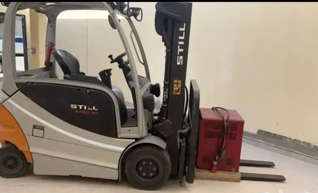 Riyadh, Industrial Machinery, SAR 11,  ELECTRIC FORKLIFT FOR SALE
