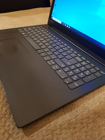 Ad Diriyah, Computers, SAR 1100,  Lenovo Laptop - Intel Core I5 Pro- Ram 8GB- SSD 256 GB - Graphics 2GB AMD Radeon -لينوفو